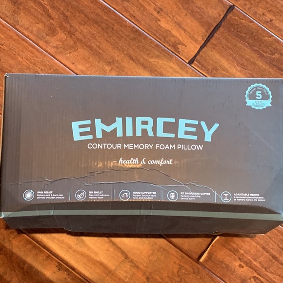 Emircey Adjustable Neck Pillow for Pain Relief Sleeping - Picture 5 of 6